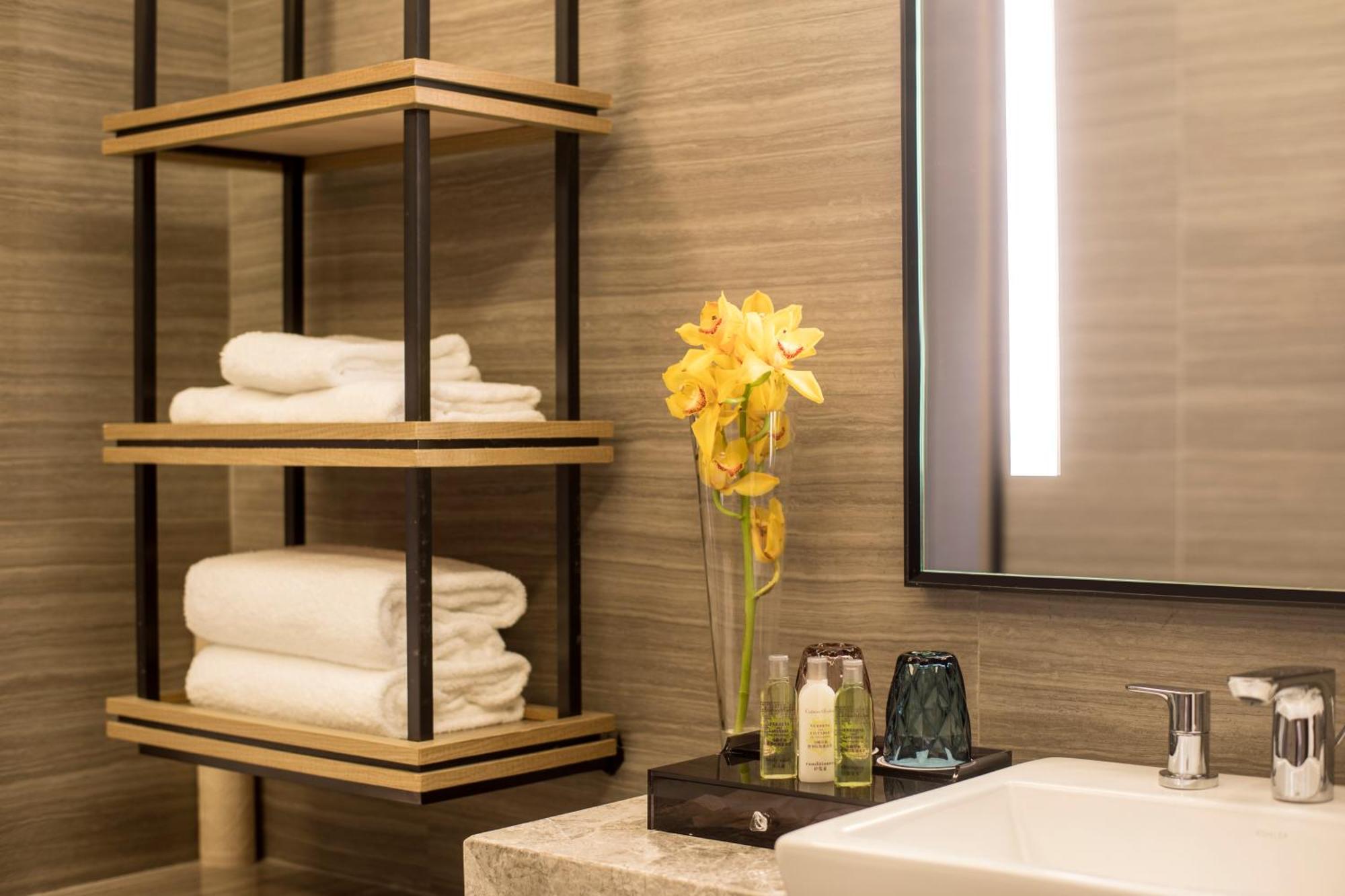 Doubletree By Hilton Hotel Shenzhen Longhua, Near Huawei, Foxcnn, Shenzhen North Railway, Uniwalk & Uniworld Shopping Mall, Sam'S Club Esterno foto