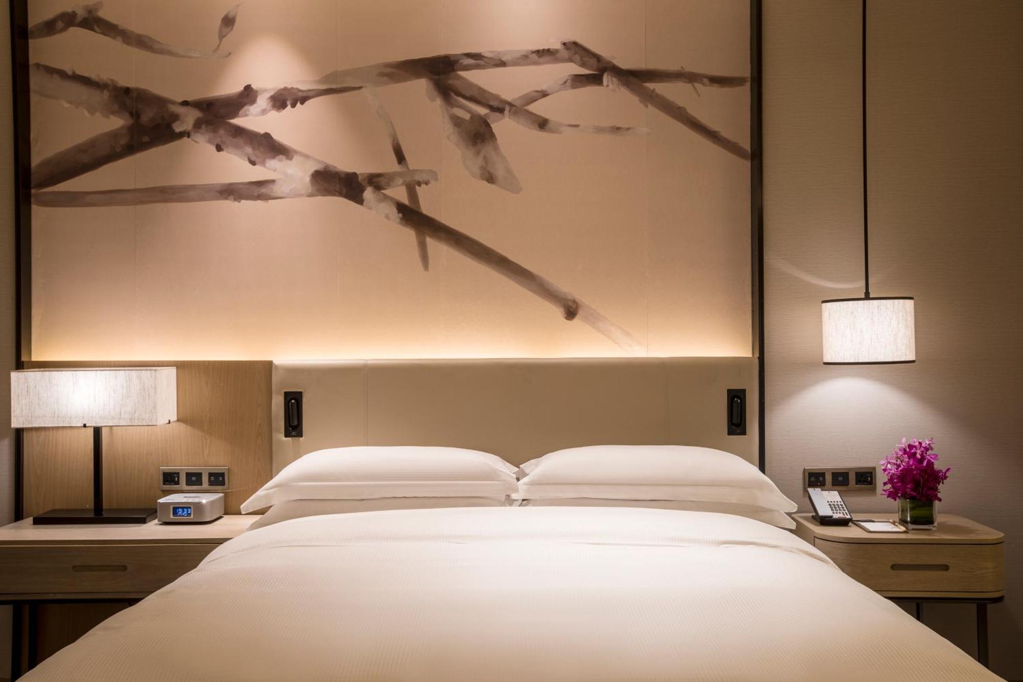 Doubletree By Hilton Hotel Shenzhen Longhua, Near Huawei, Foxcnn, Shenzhen North Railway, Uniwalk & Uniworld Shopping Mall, Sam'S Club Esterno foto