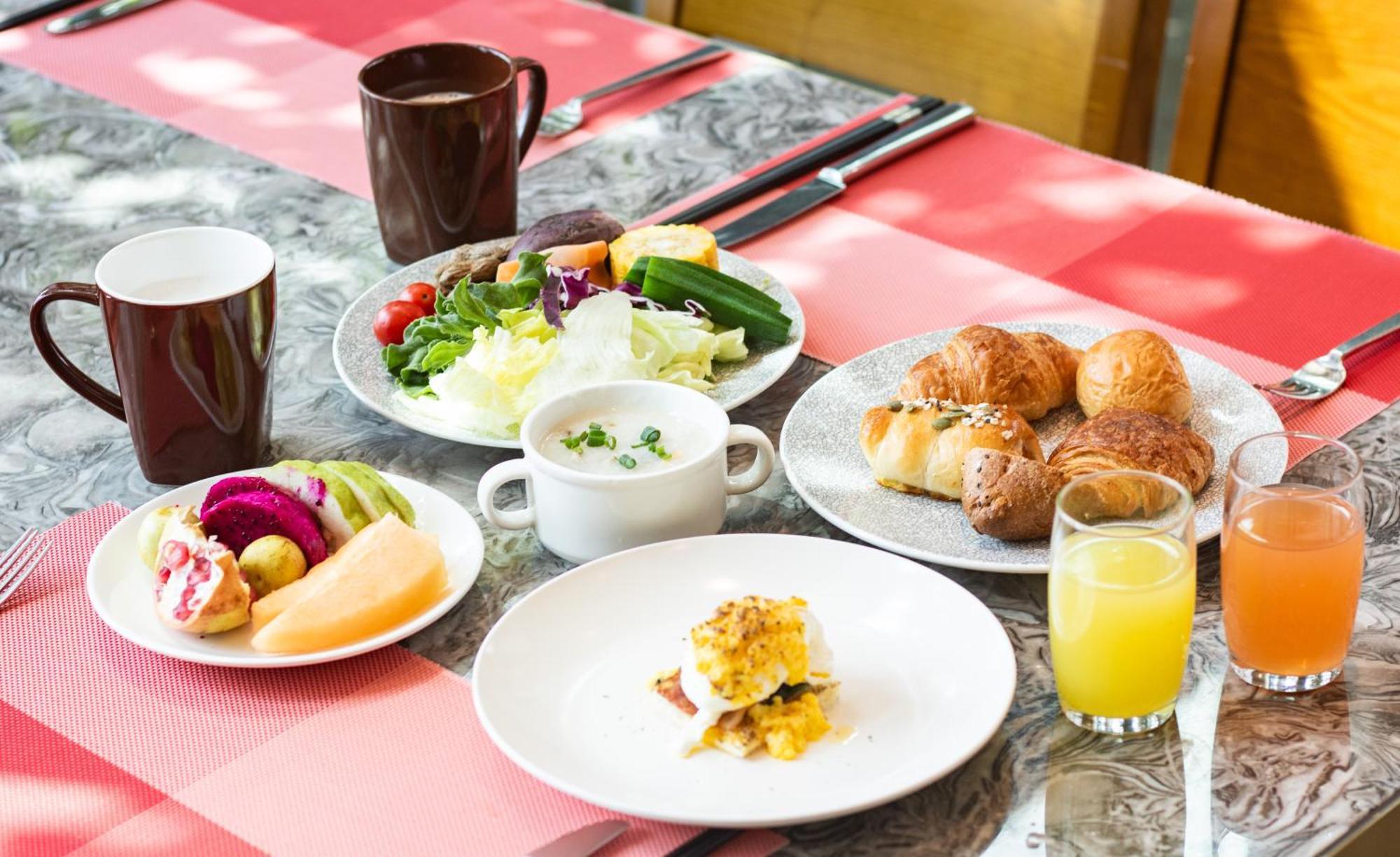 Doubletree By Hilton Hotel Shenzhen Longhua, Near Huawei, Foxcnn, Shenzhen North Railway, Uniwalk & Uniworld Shopping Mall, Sam'S Club Esterno foto
