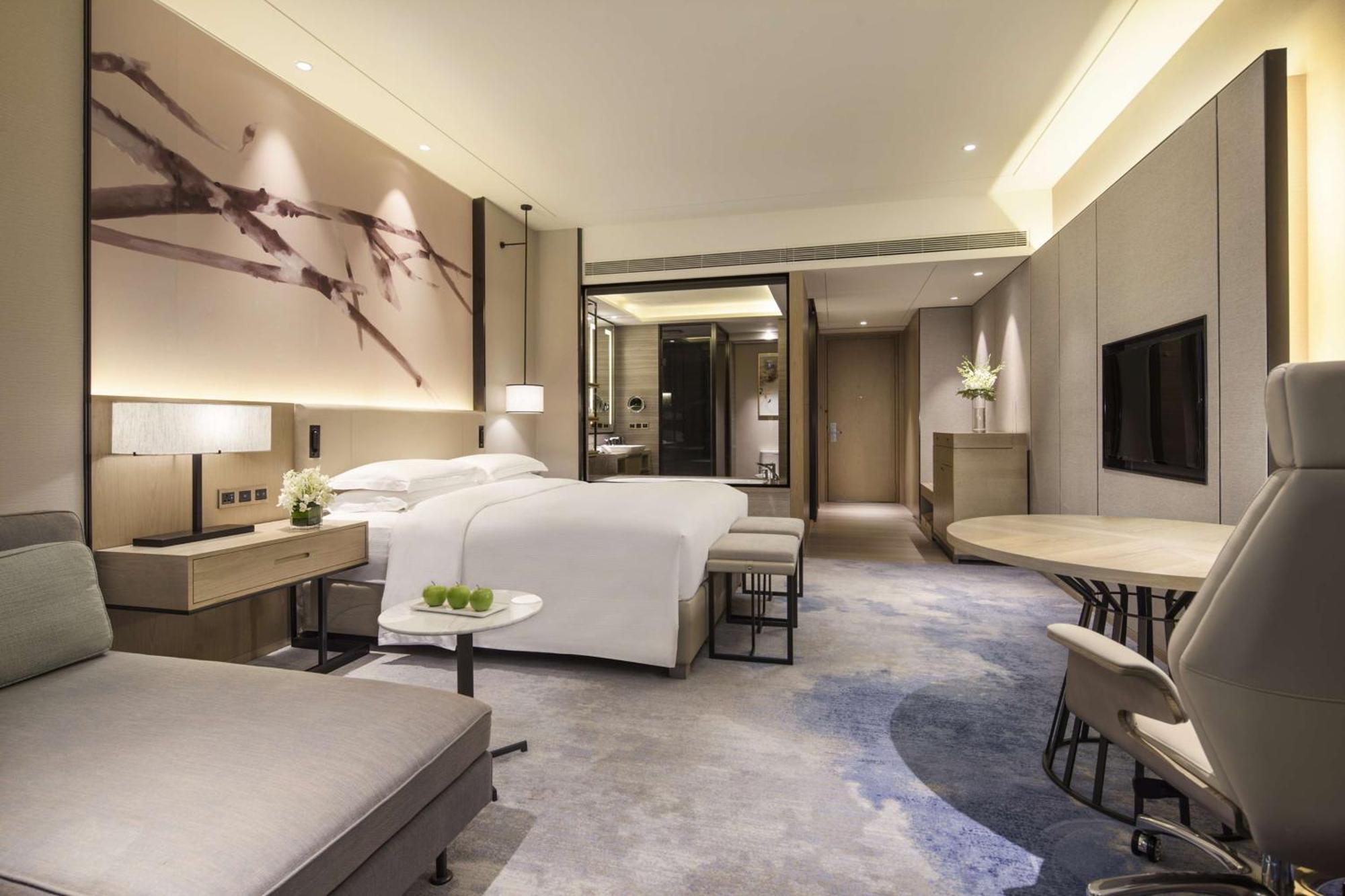 Doubletree By Hilton Hotel Shenzhen Longhua, Near Huawei, Foxcnn, Shenzhen North Railway, Uniwalk & Uniworld Shopping Mall, Sam'S Club Esterno foto