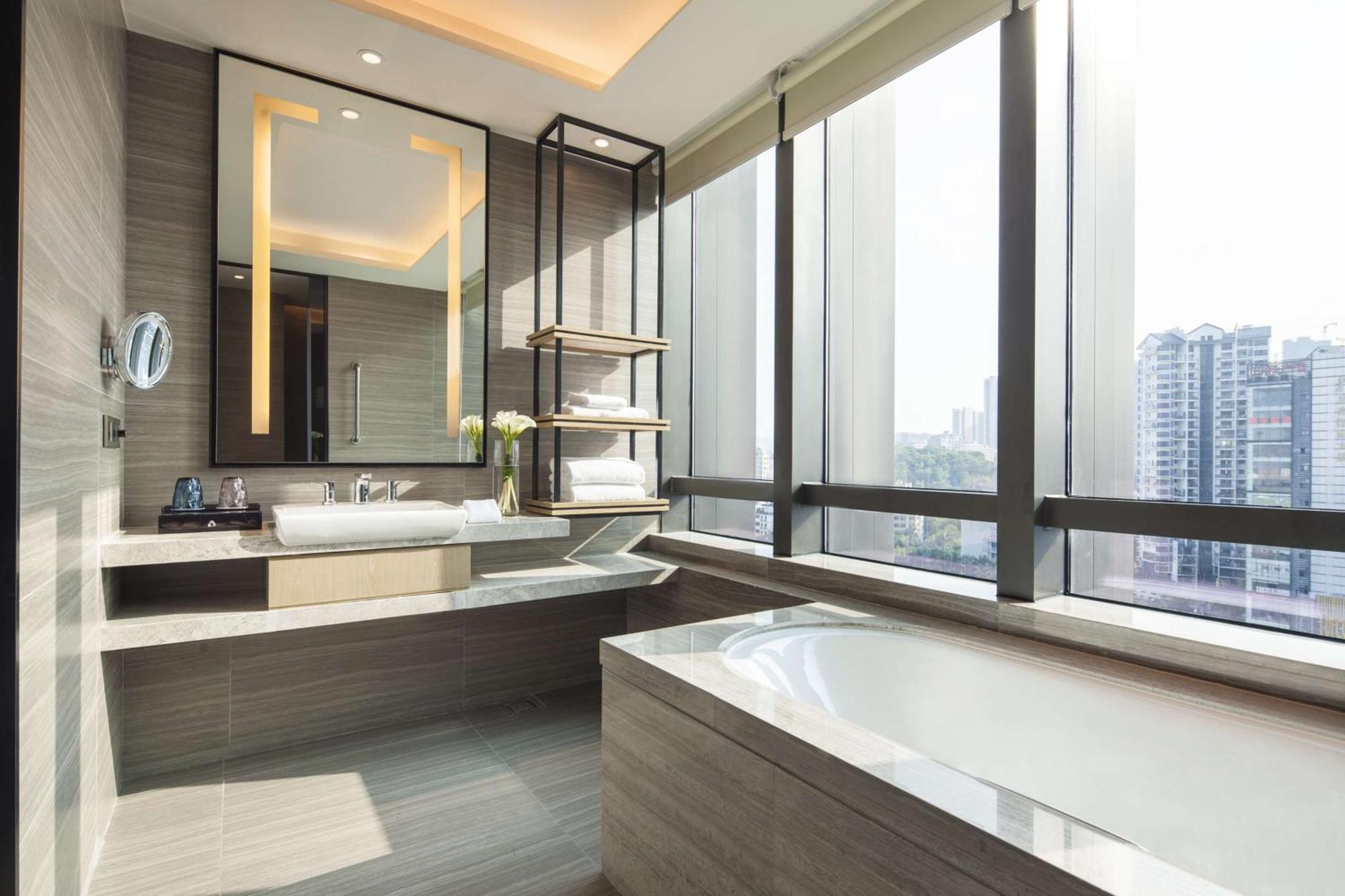 Doubletree By Hilton Hotel Shenzhen Longhua, Near Huawei, Foxcnn, Shenzhen North Railway, Uniwalk & Uniworld Shopping Mall, Sam'S Club Esterno foto