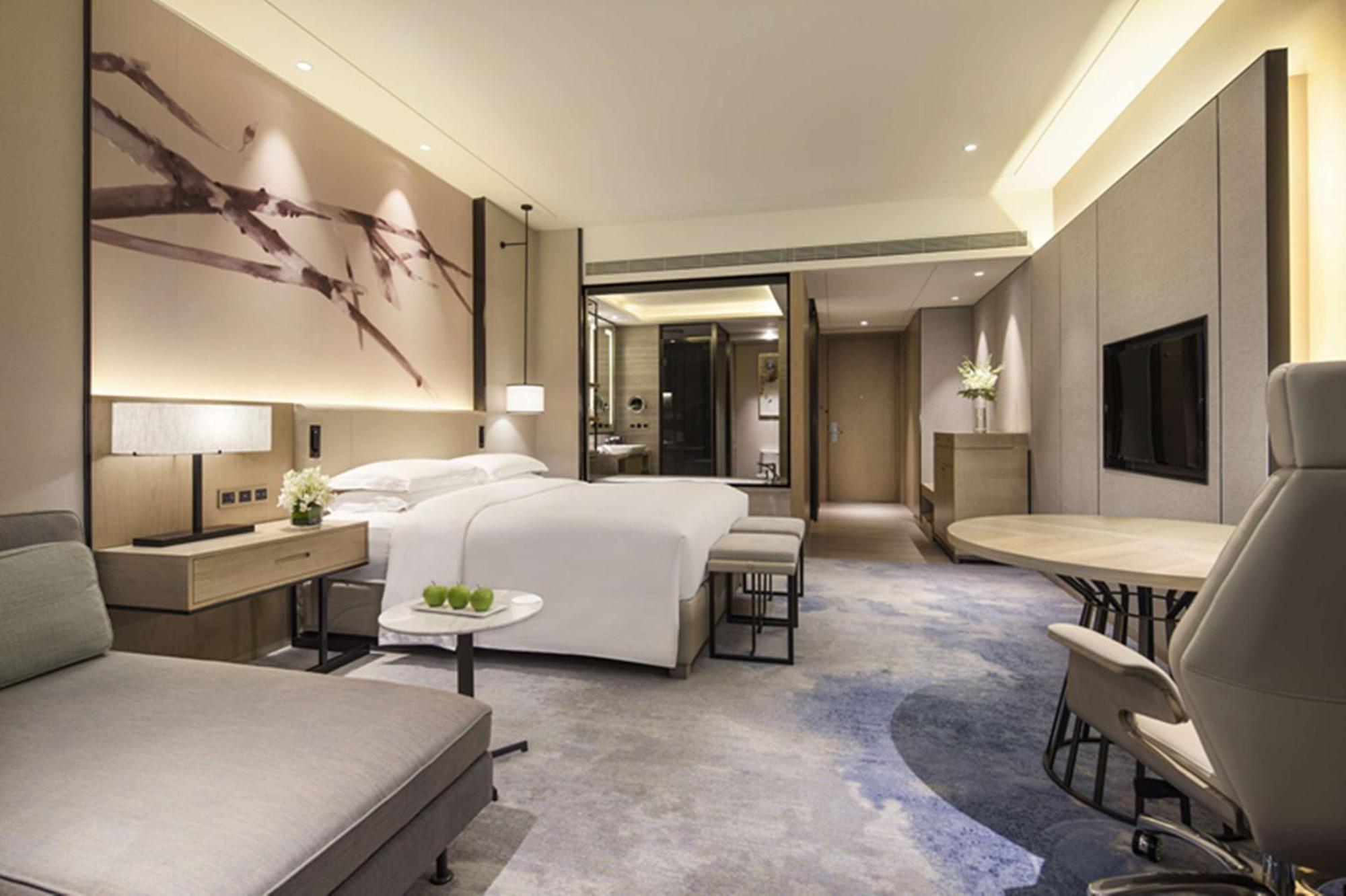Doubletree By Hilton Hotel Shenzhen Longhua, Near Huawei, Foxcnn, Shenzhen North Railway, Uniwalk & Uniworld Shopping Mall, Sam'S Club Esterno foto