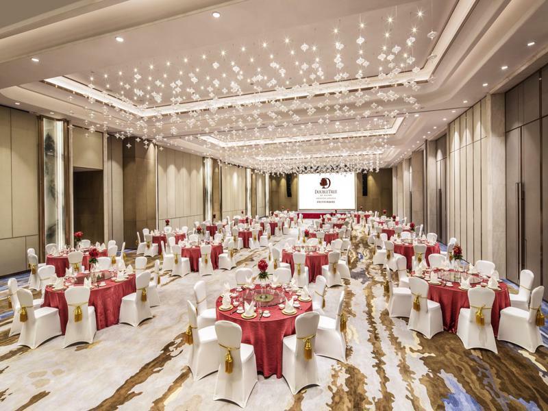 Doubletree By Hilton Hotel Shenzhen Longhua, Near Huawei, Foxcnn, Shenzhen North Railway, Uniwalk & Uniworld Shopping Mall, Sam'S Club Esterno foto
